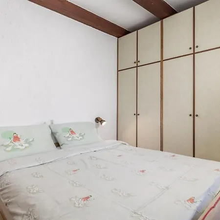 بيت للعطل House Obrs Mošćenička Draga