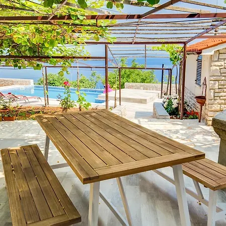 Prázdninový dům House Obrš *