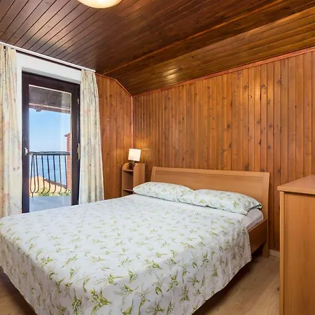 House Obrš *