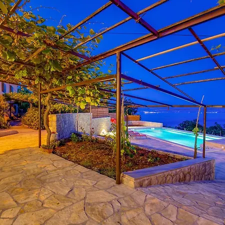 House Obrs Feriehus Mošćenička Draga